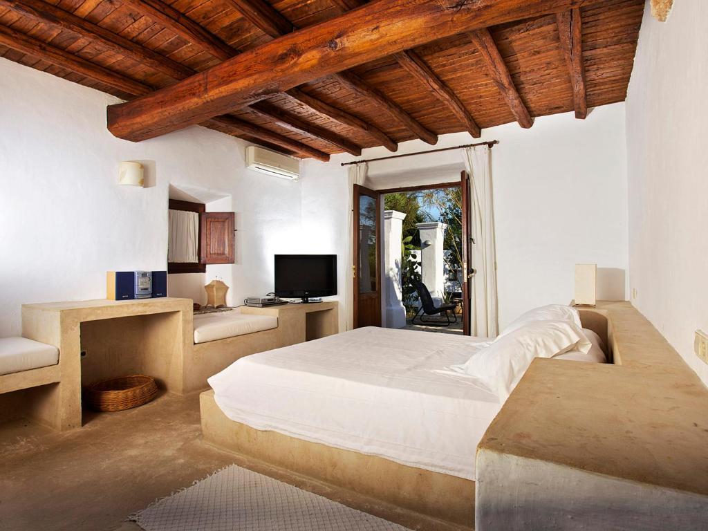 Agroturismo Ca N'Escandell Hotel Sant Joan De Labritja Room photo